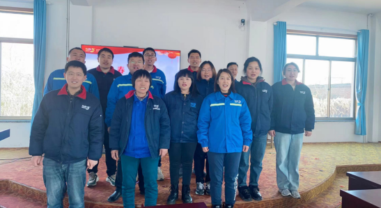 青岛新葡的京集团35222vip组织“以心迎新”座谈会